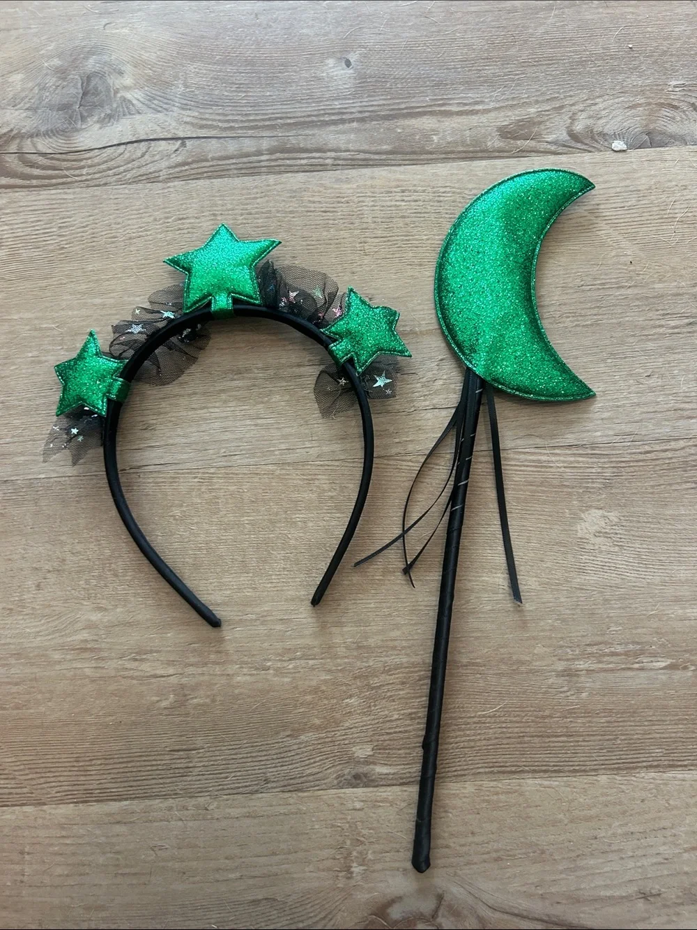 Kids Green Star Headband & Crescent Moon Wand Costume Set Elphaba from Wicked